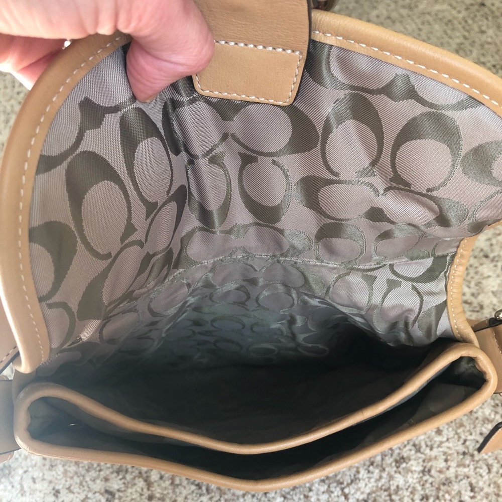 Coach handbag - Picture 5 of 6